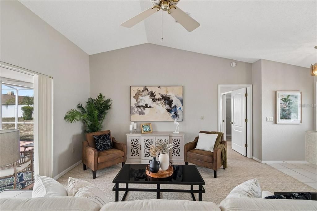 For Rent: $2,500 (3 beds, 2 baths, 1473 Square Feet)