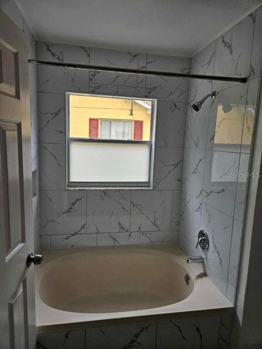 На продажу: $395,000 (3 спален, 2 ванн, 1417 Квадратных фут)