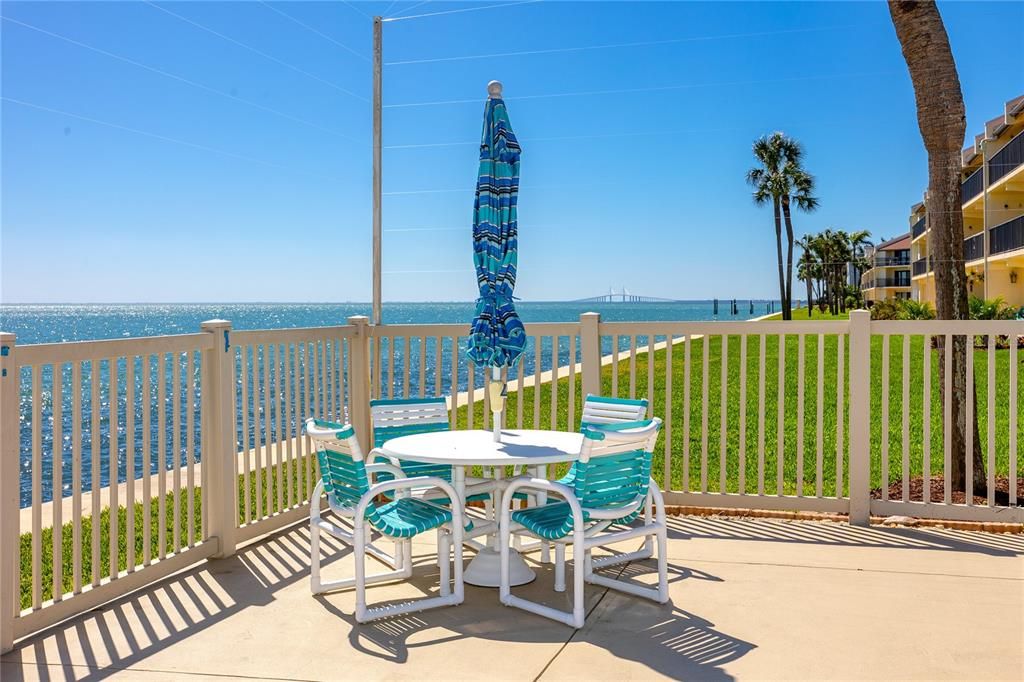 For Sale: $429,999 (2 beds, 2 baths, 1210 Square Feet)