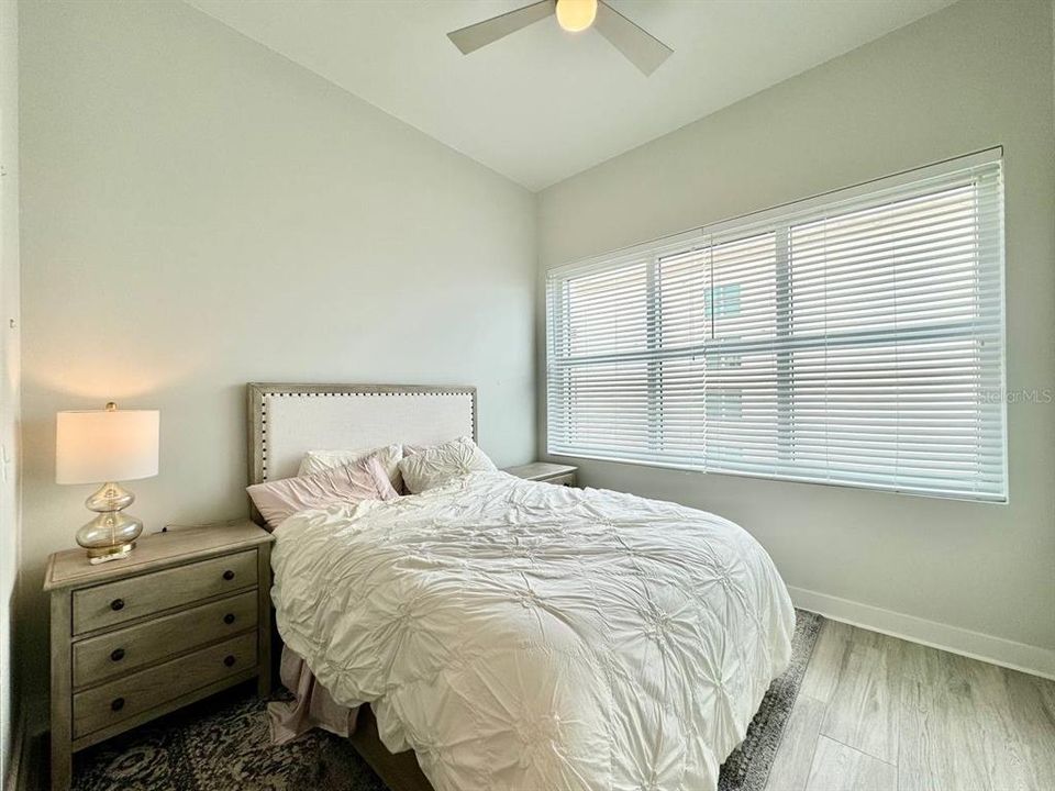 For Rent: $3,500 (2 beds, 2 baths, 1379 Square Feet)