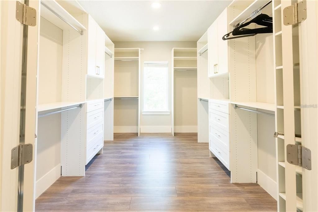 В аренду: $6,250 (4 спален, 3 ванн, 3160 Квадратных фут)