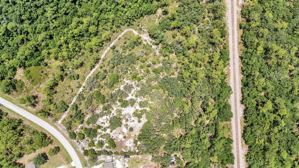 На продажу: $70,000 (2.78 acres)