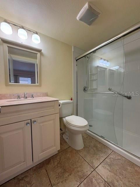 For Sale: $74,900 (1 beds, 1 baths, 800 Square Feet)