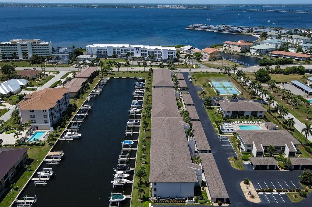 En Venta: $289,900 (2 camas, 2 baños, 1226 Pies cuadrados)