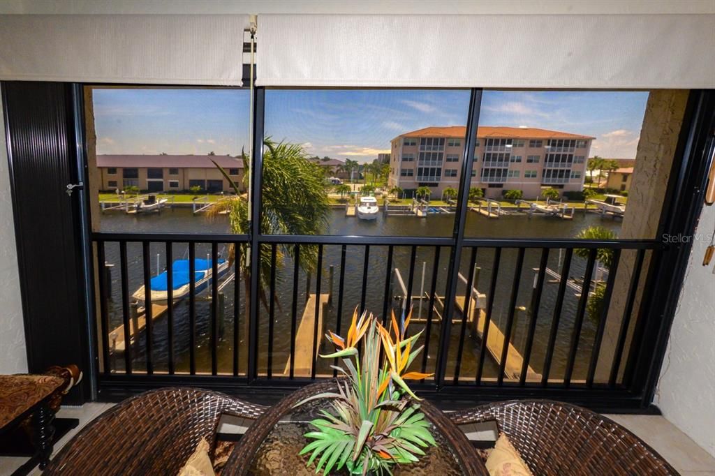 En Venta: $289,900 (2 camas, 2 baños, 1226 Pies cuadrados)