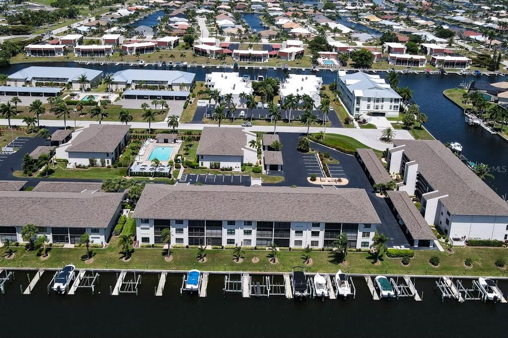 En Venta: $289,900 (2 camas, 2 baños, 1226 Pies cuadrados)