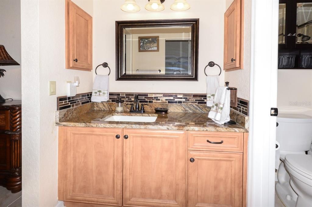 En Venta: $289,900 (2 camas, 2 baños, 1226 Pies cuadrados)