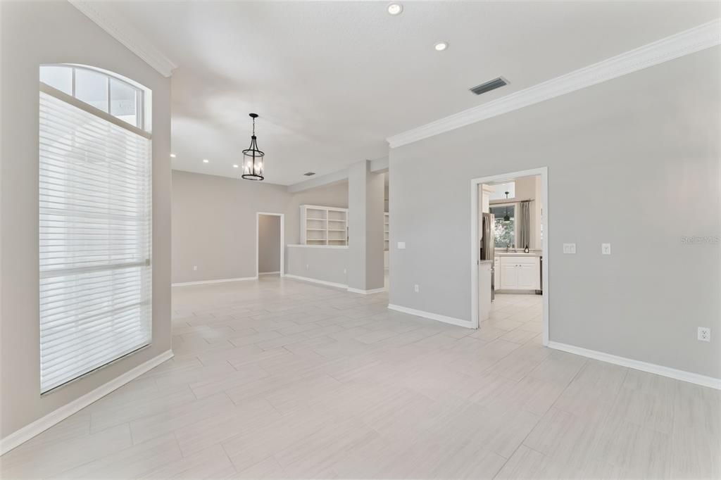 For Sale: $725,000 (4 beds, 3 baths, 2662 Square Feet)