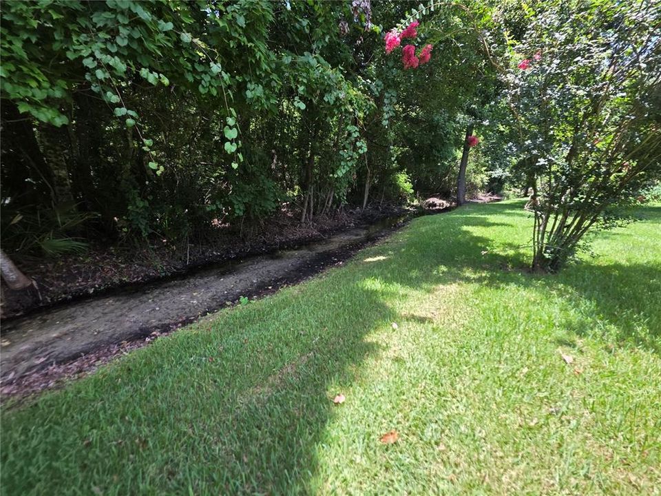 For Sale: $725,000 (4 beds, 3 baths, 2662 Square Feet)