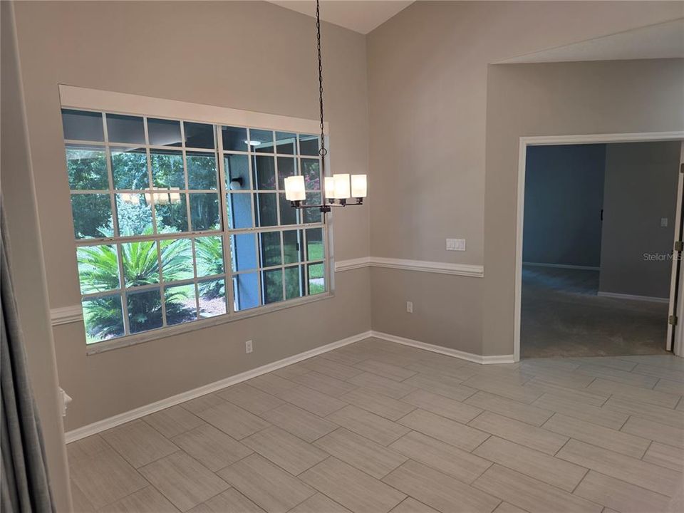 For Sale: $725,000 (4 beds, 3 baths, 2662 Square Feet)