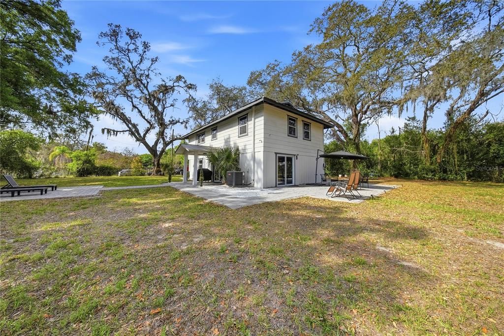 For Sale: $499,999 (4 beds, 3 baths, 2136 Square Feet)