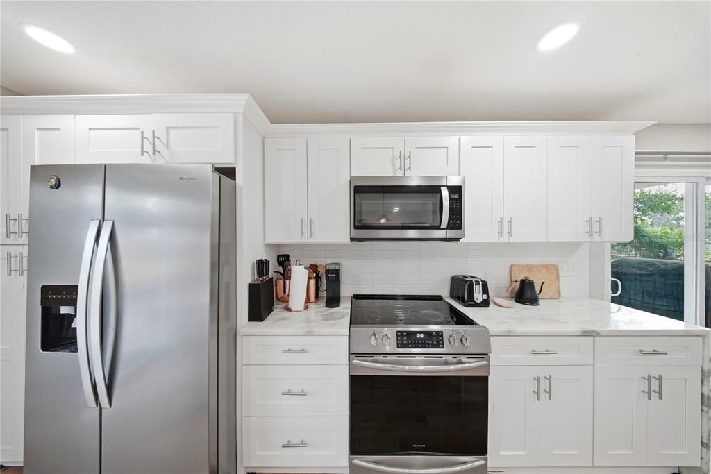 For Sale: $499,999 (4 beds, 3 baths, 2136 Square Feet)