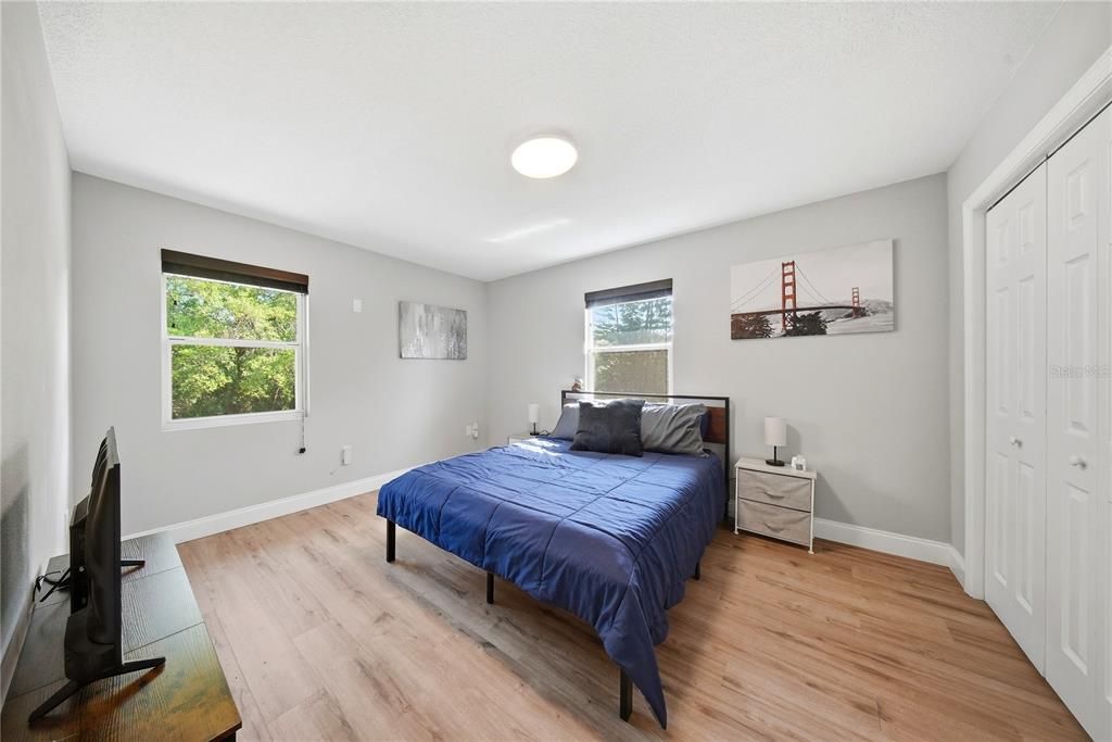 For Sale: $499,999 (4 beds, 3 baths, 2136 Square Feet)