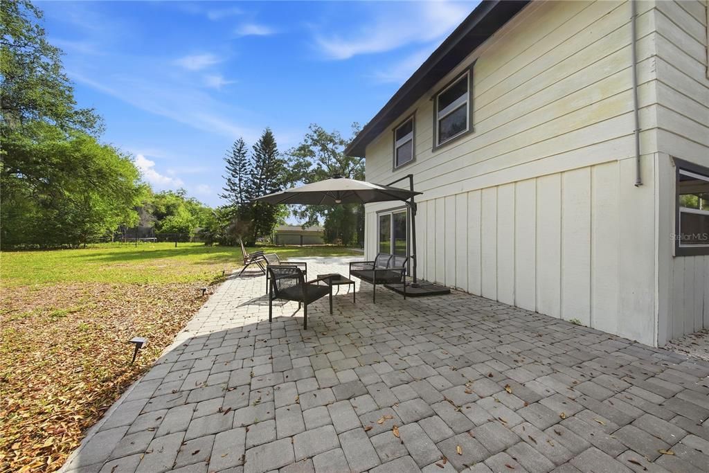 For Sale: $499,999 (4 beds, 3 baths, 2136 Square Feet)