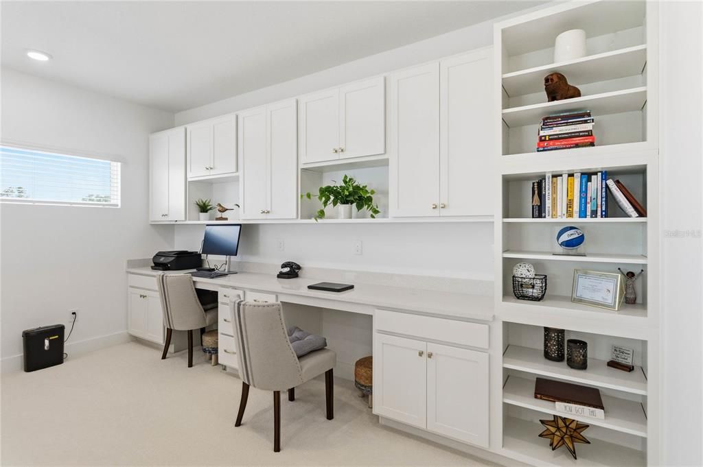 For Sale: $850,000 (4 beds, 3 baths, 2993 Square Feet)