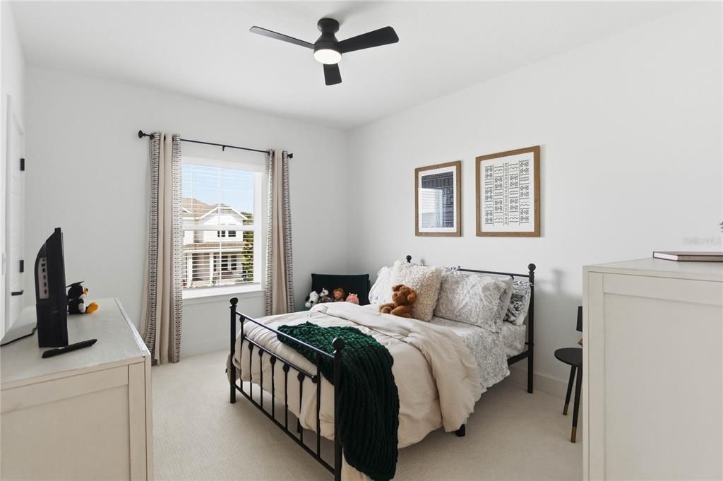 For Sale: $850,000 (4 beds, 3 baths, 2993 Square Feet)