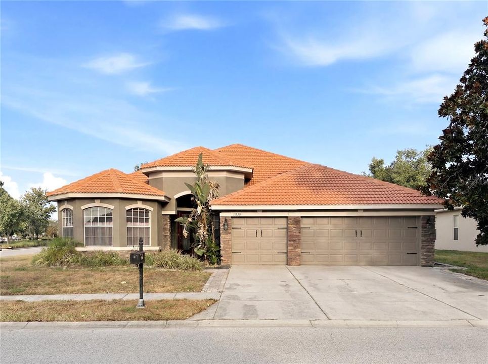 En Venta: $540,000 (4 camas, 3 baños, 3114 Pies cuadrados)