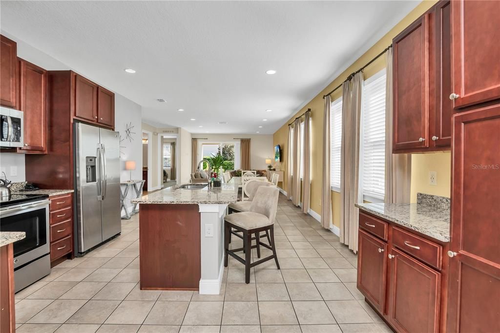 For Rent: $4,250 (8 beds, 7 baths, 3412 Square Feet)