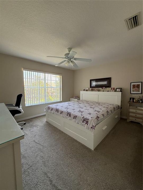 В аренду: $2,300 (2 спален, 2 ванн, 1116 Квадратных фут)