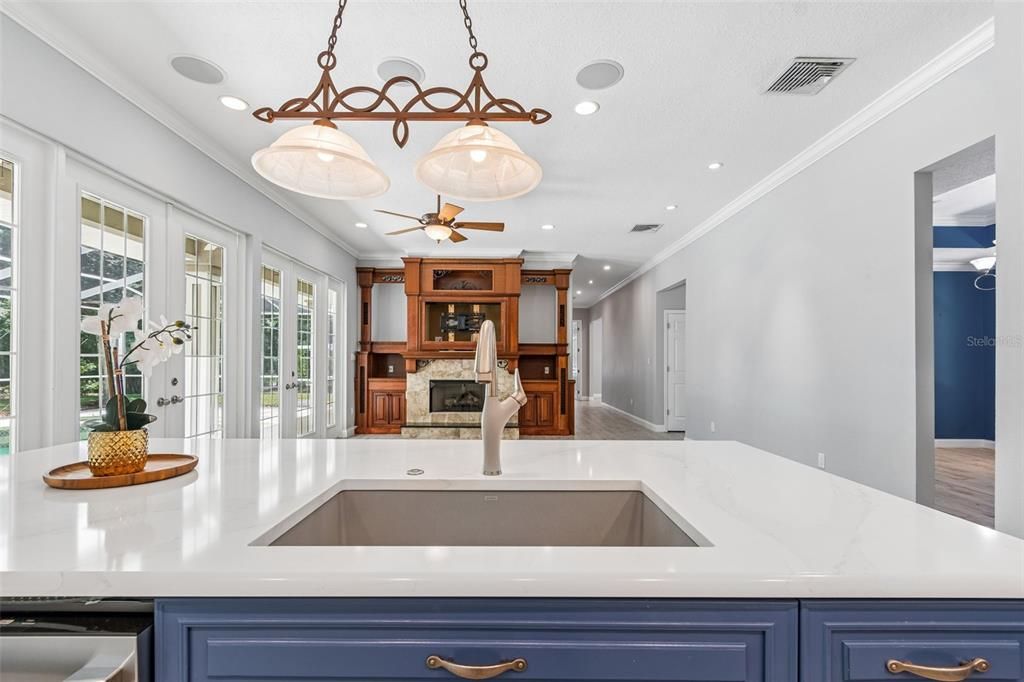 For Sale: $875,000 (3 beds, 3 baths, 3431 Square Feet)