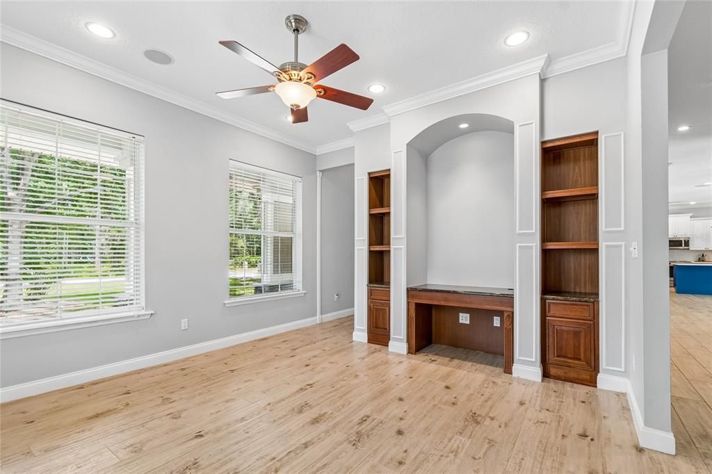For Sale: $875,000 (3 beds, 3 baths, 3431 Square Feet)