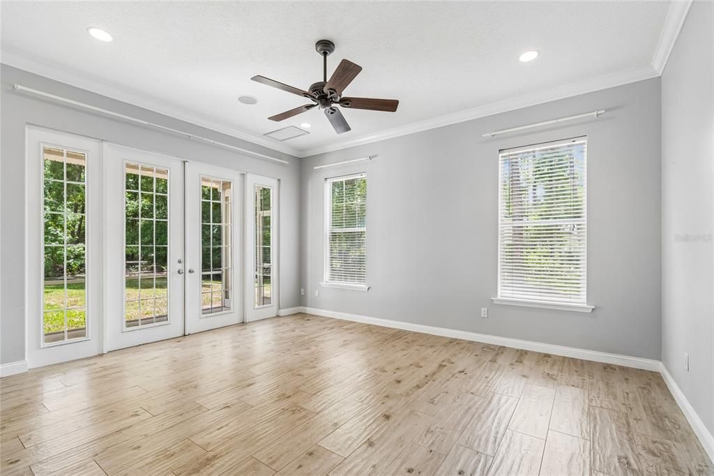 For Sale: $875,000 (3 beds, 3 baths, 3431 Square Feet)