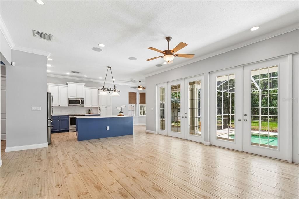 For Sale: $875,000 (3 beds, 3 baths, 3431 Square Feet)