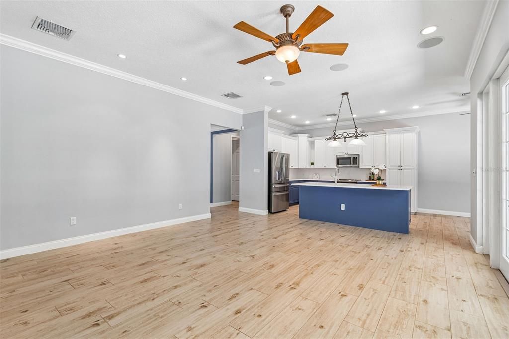 For Sale: $875,000 (3 beds, 3 baths, 3431 Square Feet)