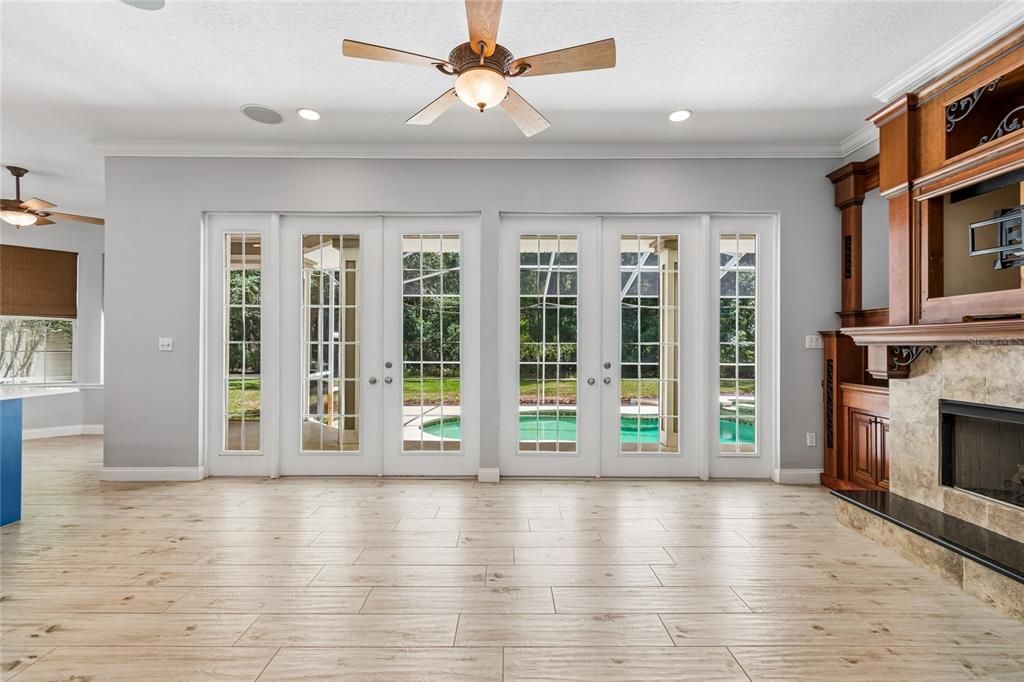 For Sale: $875,000 (3 beds, 3 baths, 3431 Square Feet)