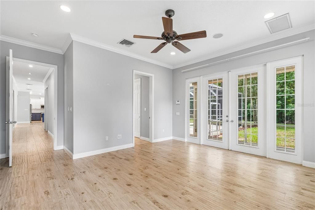 For Sale: $875,000 (3 beds, 3 baths, 3431 Square Feet)