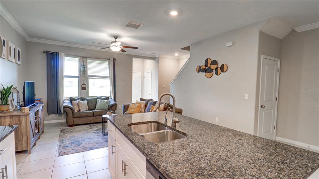 For Sale: $265,000 (3 beds, 2 baths, 1597 Square Feet)