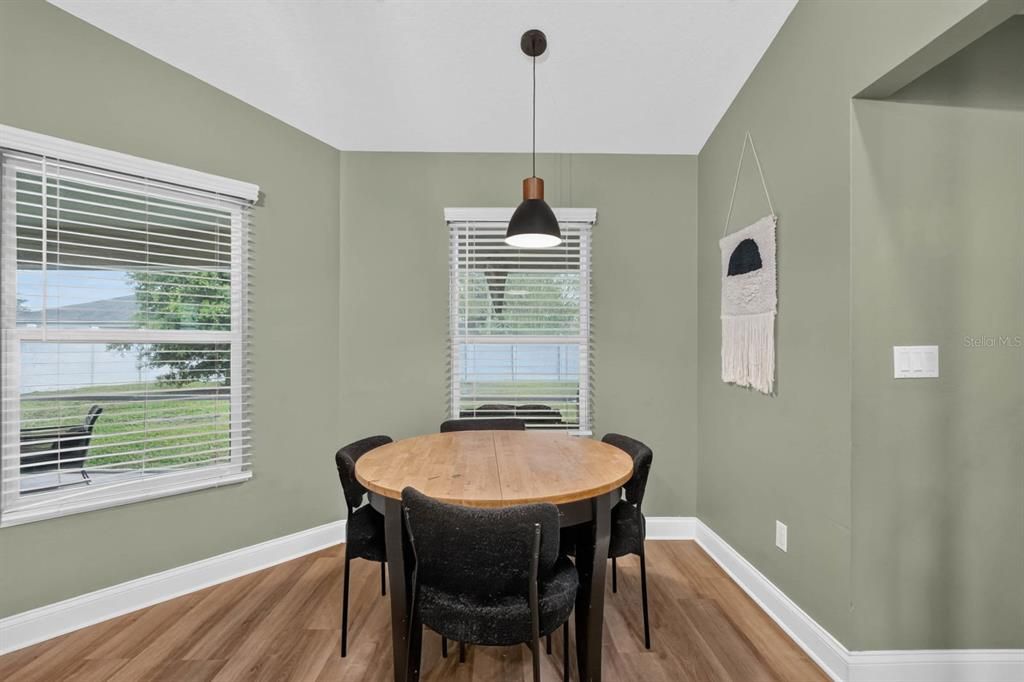 For Sale: $410,000 (3 beds, 2 baths, 2117 Square Feet)