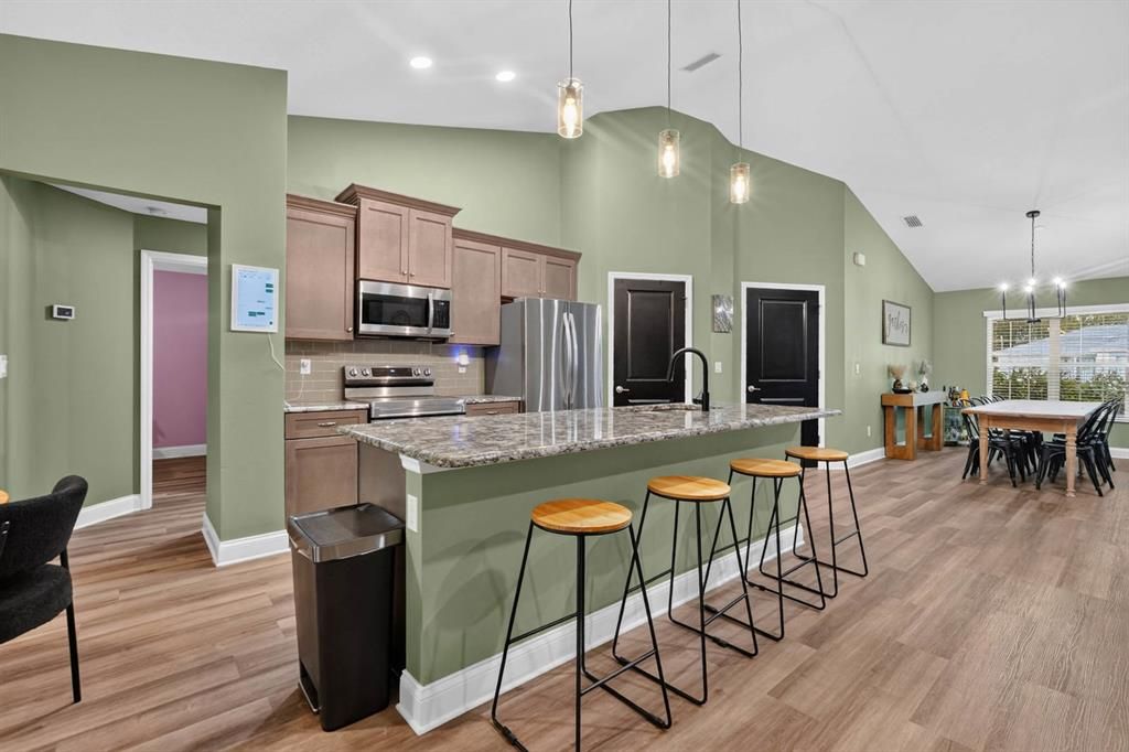 For Sale: $410,000 (3 beds, 2 baths, 2117 Square Feet)