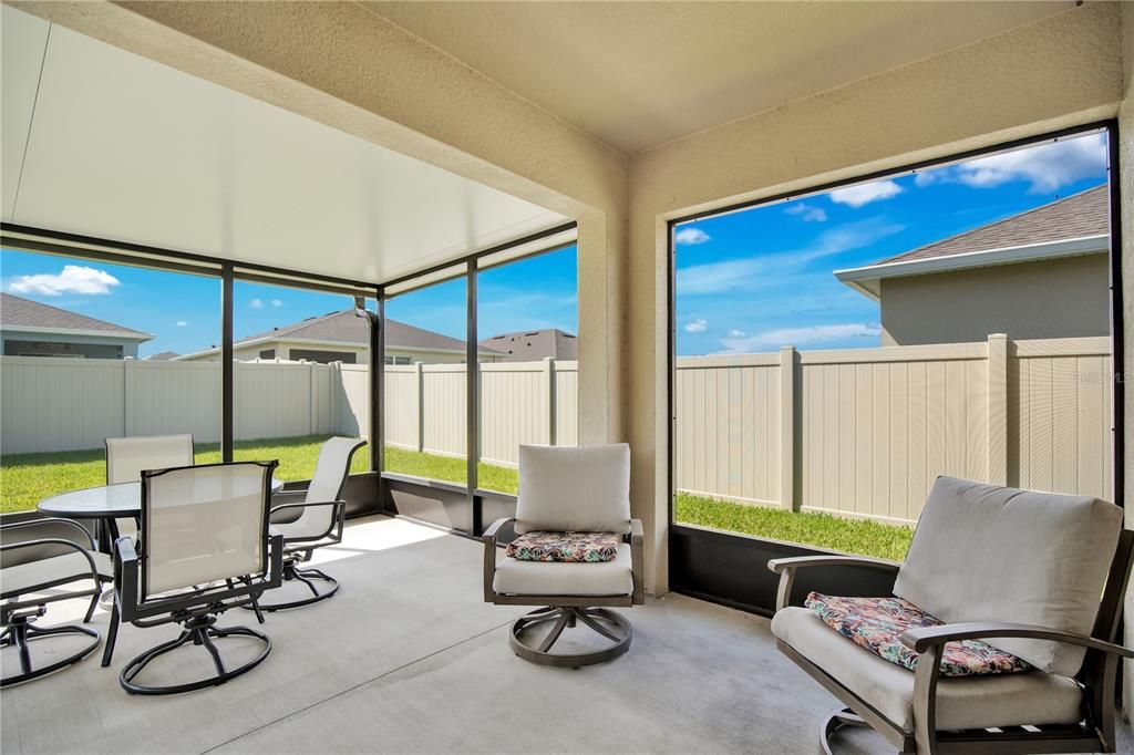 For Sale: $477,999 (4 beds, 2 baths, 1836 Square Feet)
