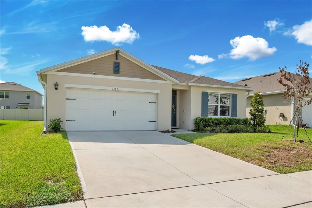 For Sale: $477,999 (4 beds, 2 baths, 1836 Square Feet)