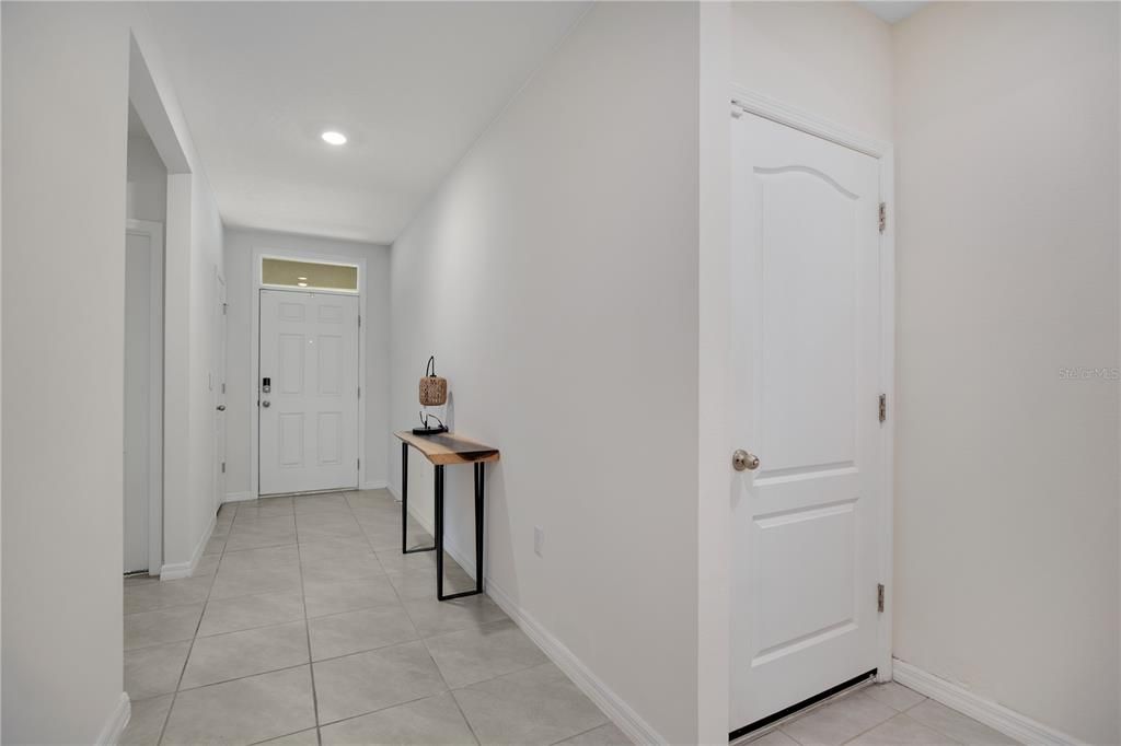 For Sale: $477,999 (4 beds, 2 baths, 1836 Square Feet)