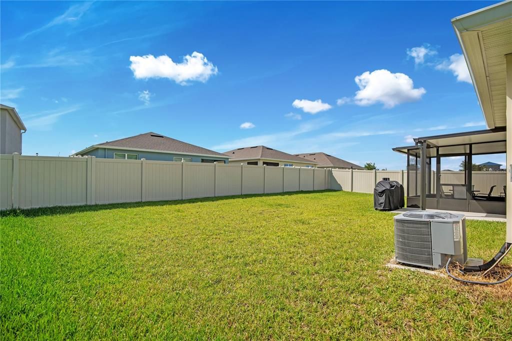 For Sale: $477,999 (4 beds, 2 baths, 1836 Square Feet)