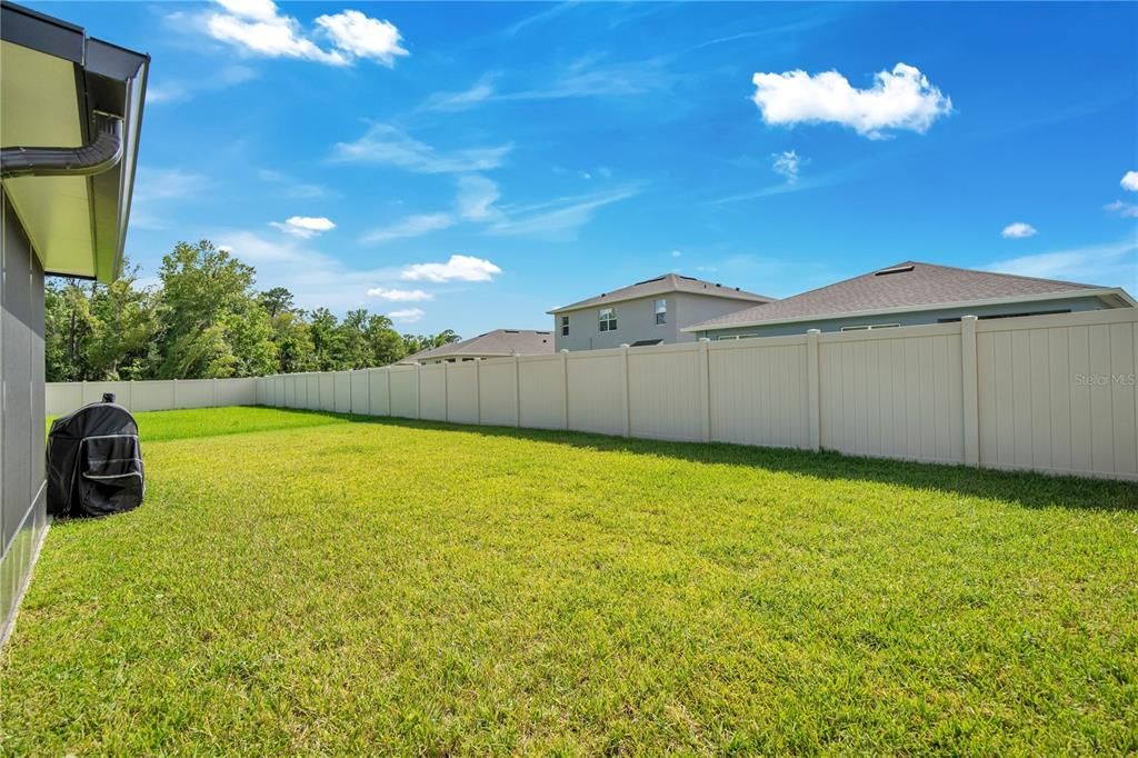 For Sale: $477,999 (4 beds, 2 baths, 1836 Square Feet)