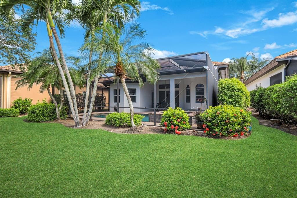 En Venta: $625,000 (4 camas, 2 baños, 1975 Pies cuadrados)