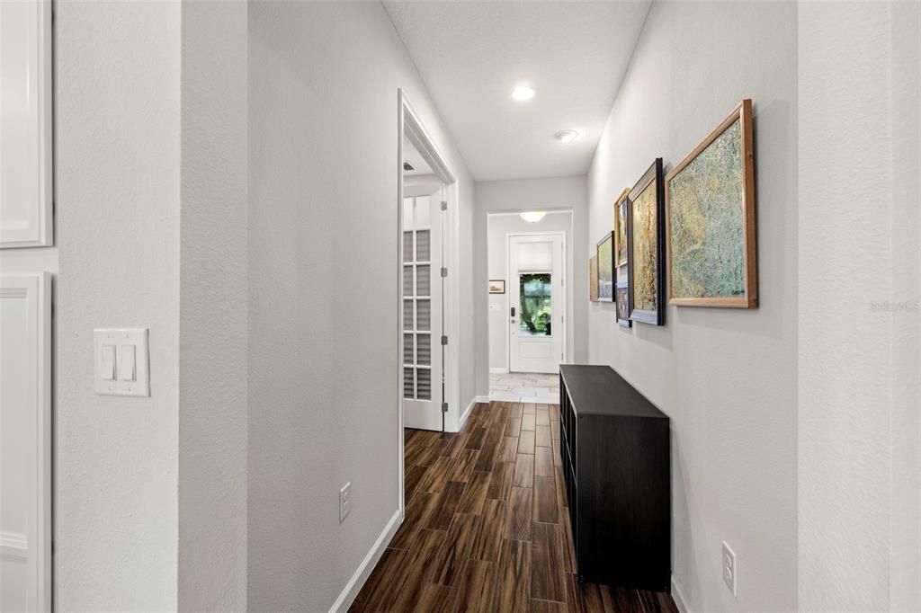 For Rent: $2,895 (2 beds, 2 baths, 1648 Square Feet)