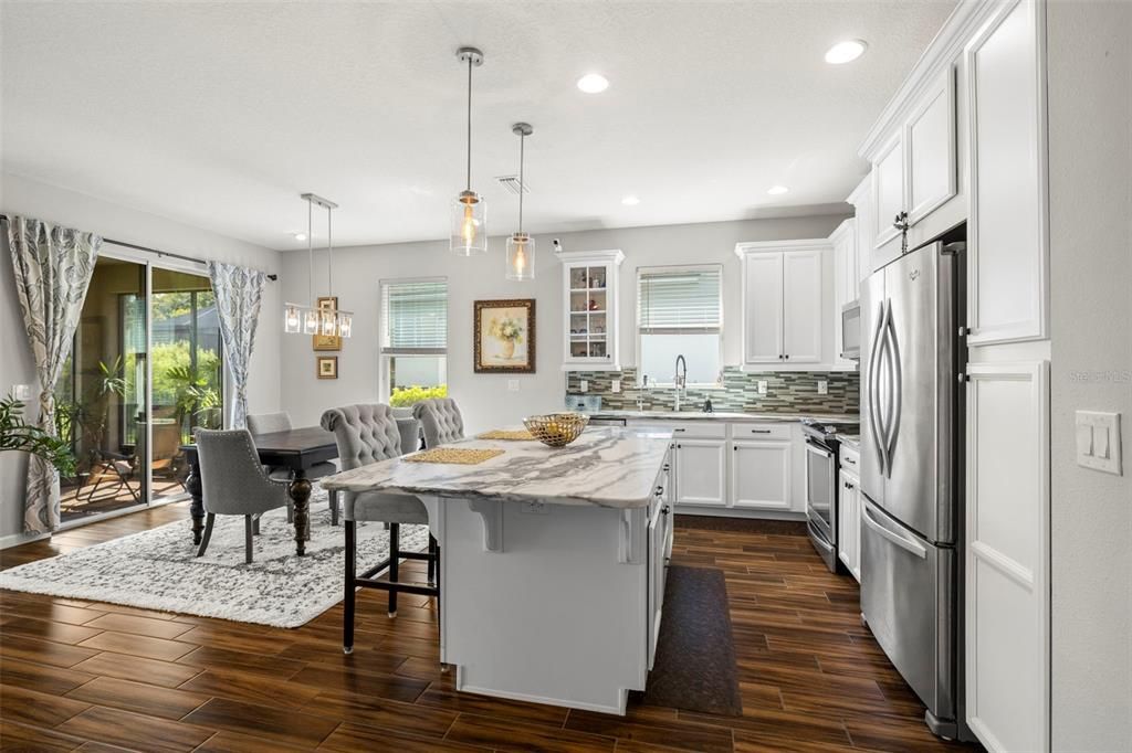For Rent: $2,895 (2 beds, 2 baths, 1648 Square Feet)