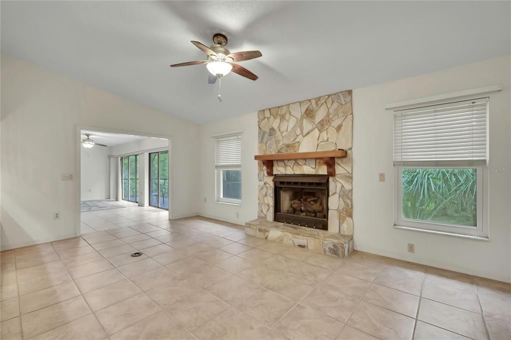 For Sale: $392,500 (3 beds, 2 baths, 2147 Square Feet)