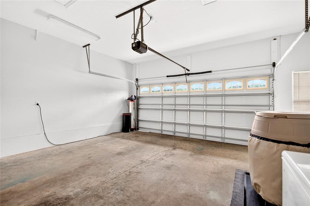 For Sale: $199,000 (2 beds, 2 baths, 1488 Square Feet)