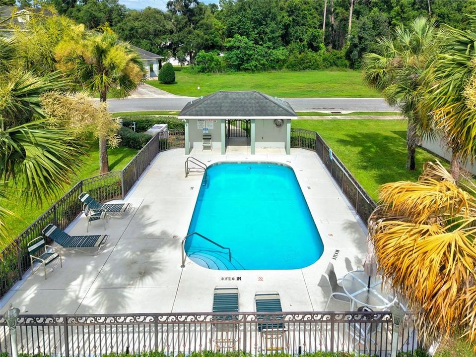 For Sale: $199,000 (2 beds, 2 baths, 1488 Square Feet)