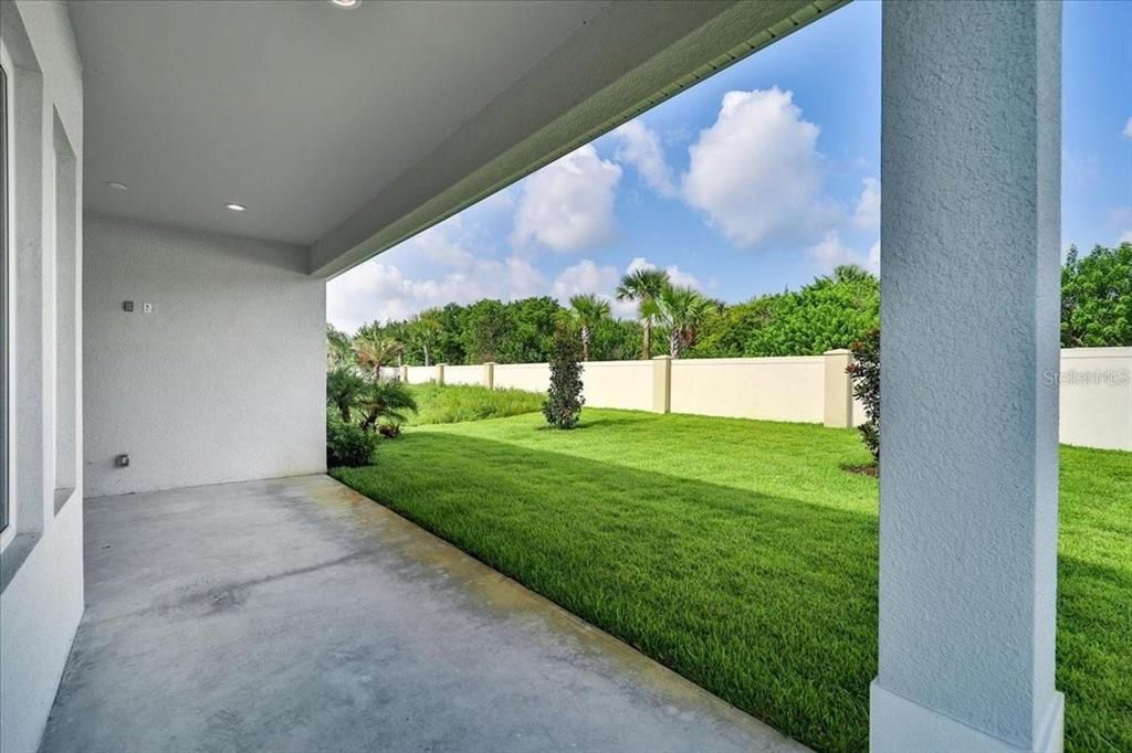 For Rent: $3,450 (3 beds, 3 baths, 1839 Square Feet)