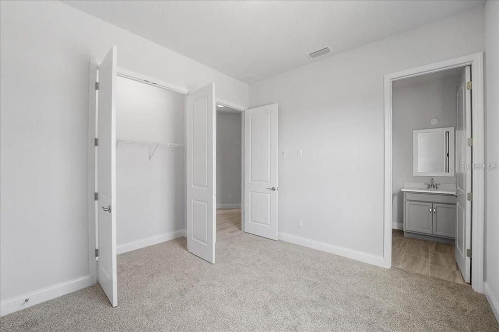 For Rent: $3,450 (3 beds, 3 baths, 1839 Square Feet)