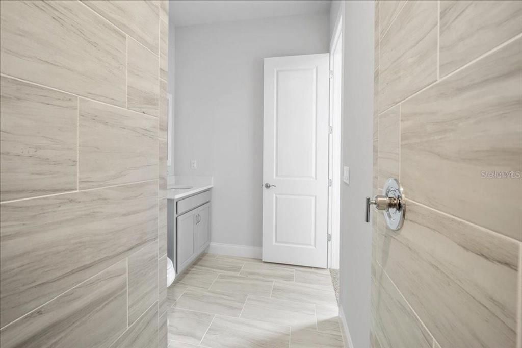 For Rent: $3,450 (3 beds, 3 baths, 1839 Square Feet)