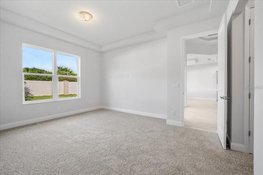 For Rent: $3,450 (3 beds, 3 baths, 1839 Square Feet)