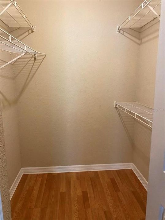 В аренду: $1,290 (1 спален, 1 ванн, 605 Квадратных фут)