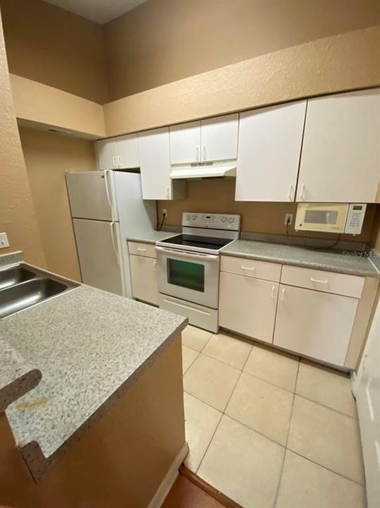 В аренду: $1,290 (1 спален, 1 ванн, 605 Квадратных фут)